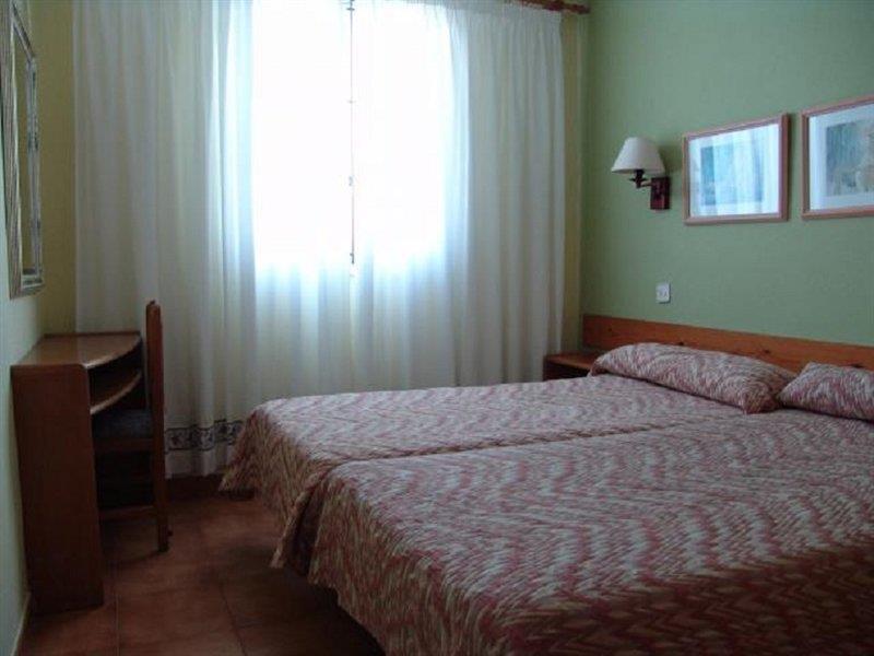 Seth Sa Mirada Aparthotel Arenal d'en Castell Bagian luar foto